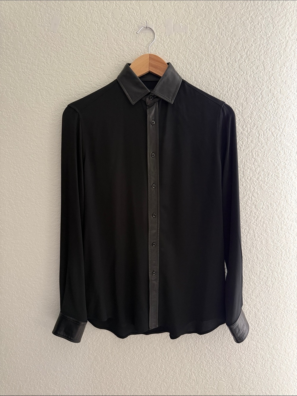 Ralph Lauren Black Label 100% Silk Button Down Blouse, Lamb Leather Trim Size 4